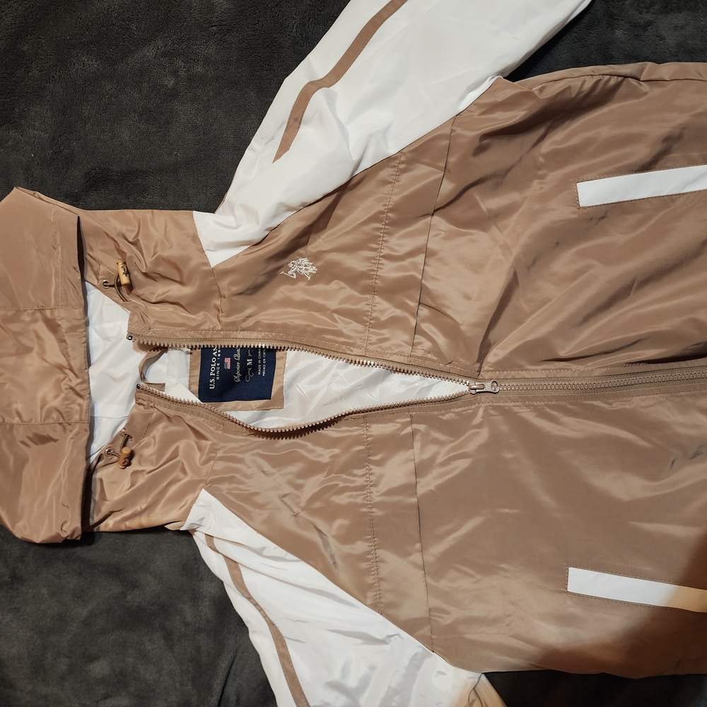 U.S. Polo Assn. Women's Beige and White Jacket